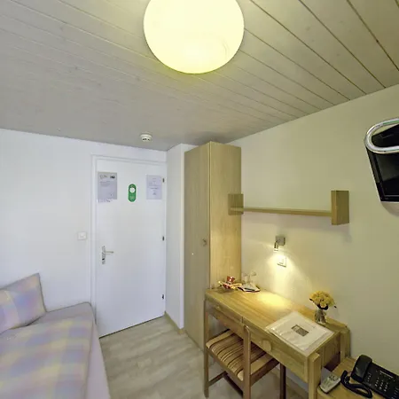 Sporting Otel 2*